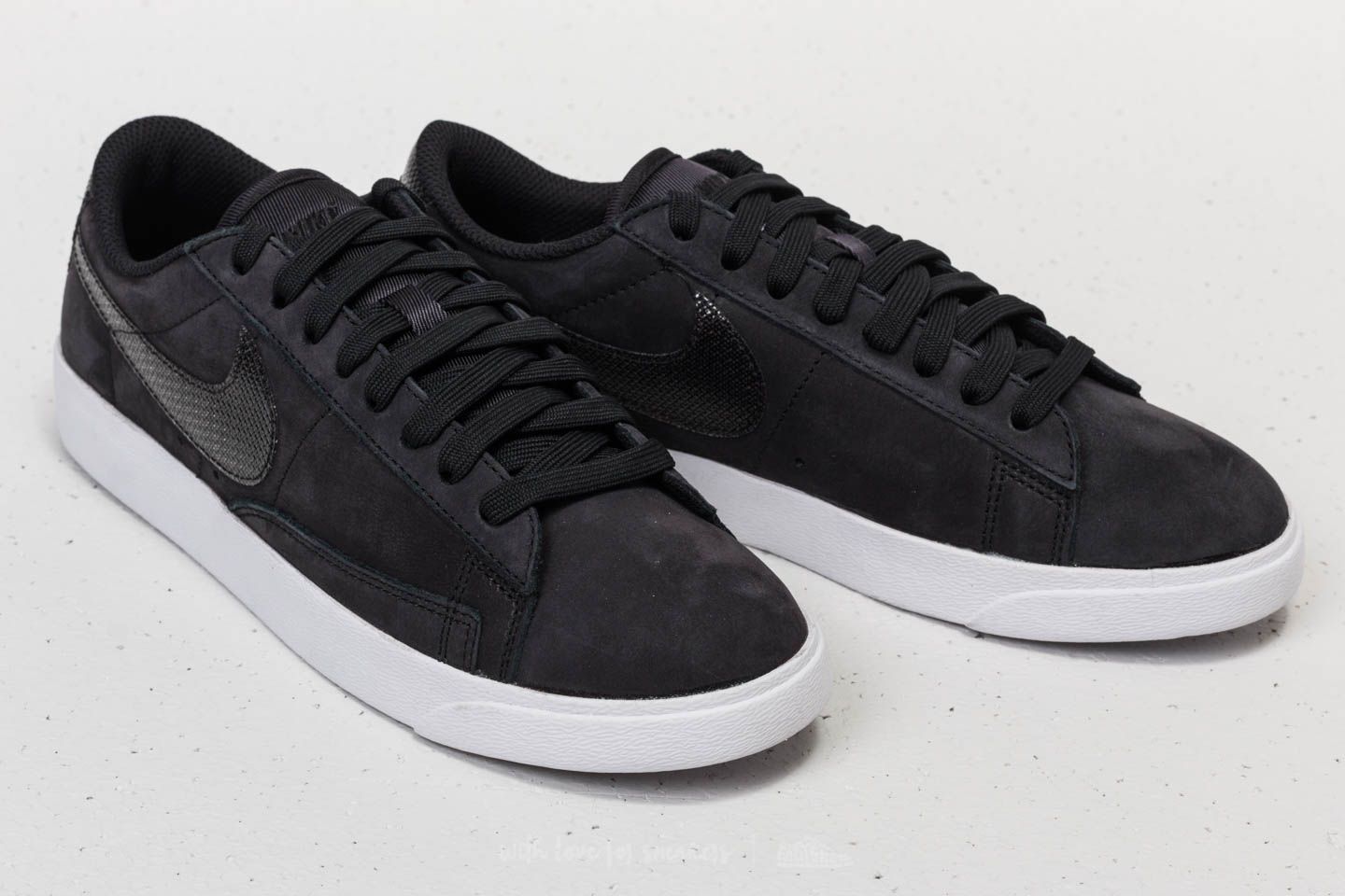 Women s shoes Nike Blazer Low LX W Black Black White Footshop