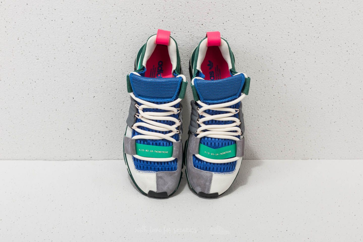 Men's shoes adidas Twinstrike ADV Off White/ Grey Three/ Collegiate Green