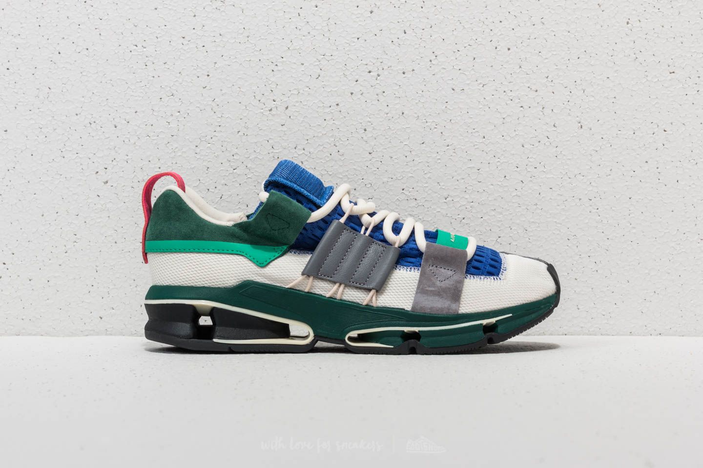 Men's shoes adidas Twinstrike ADV Off White/ Grey Three/ Collegiate Green