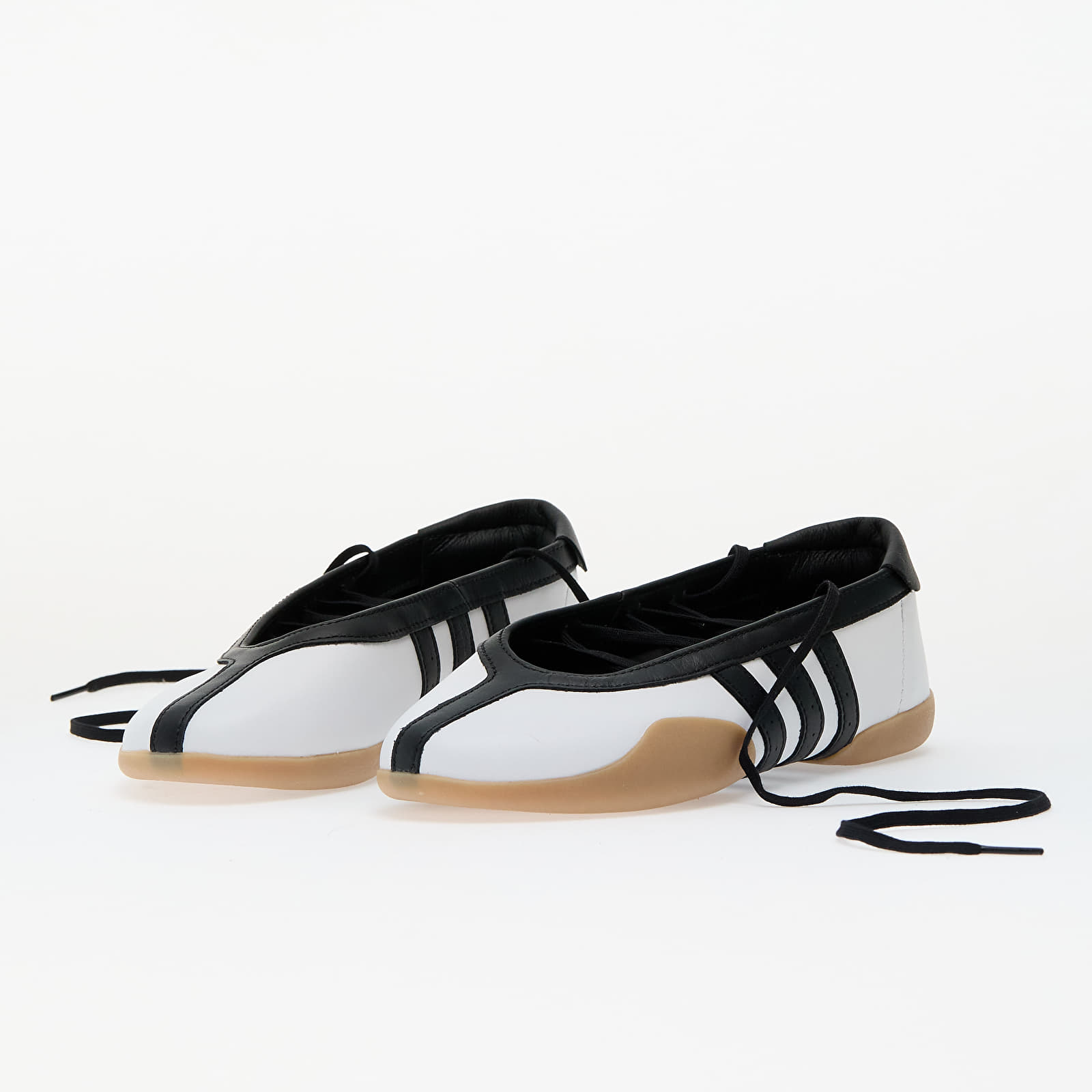 Women's shoes adidas Taekwondo Mei Ballet Ftw White/ Core Black/ Gum