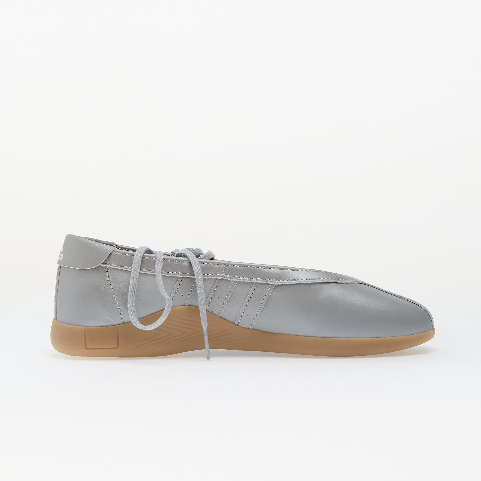 Frauen adidas Taekwondo Mei Ballet Silver Metallic/ Silver Metallic/ Gum