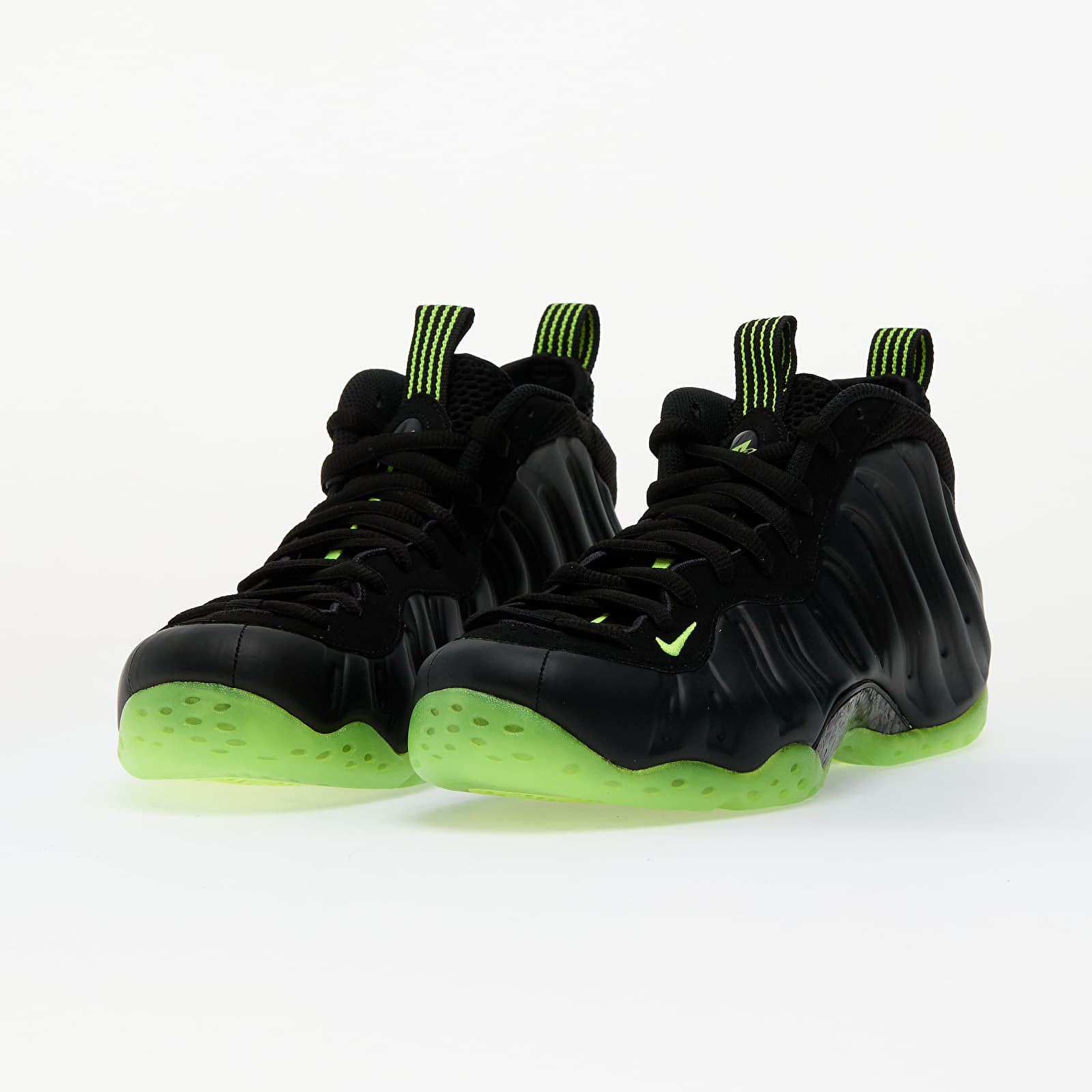 Pánské tenisky a boty Nike Air Foamposite One Black/ Volt