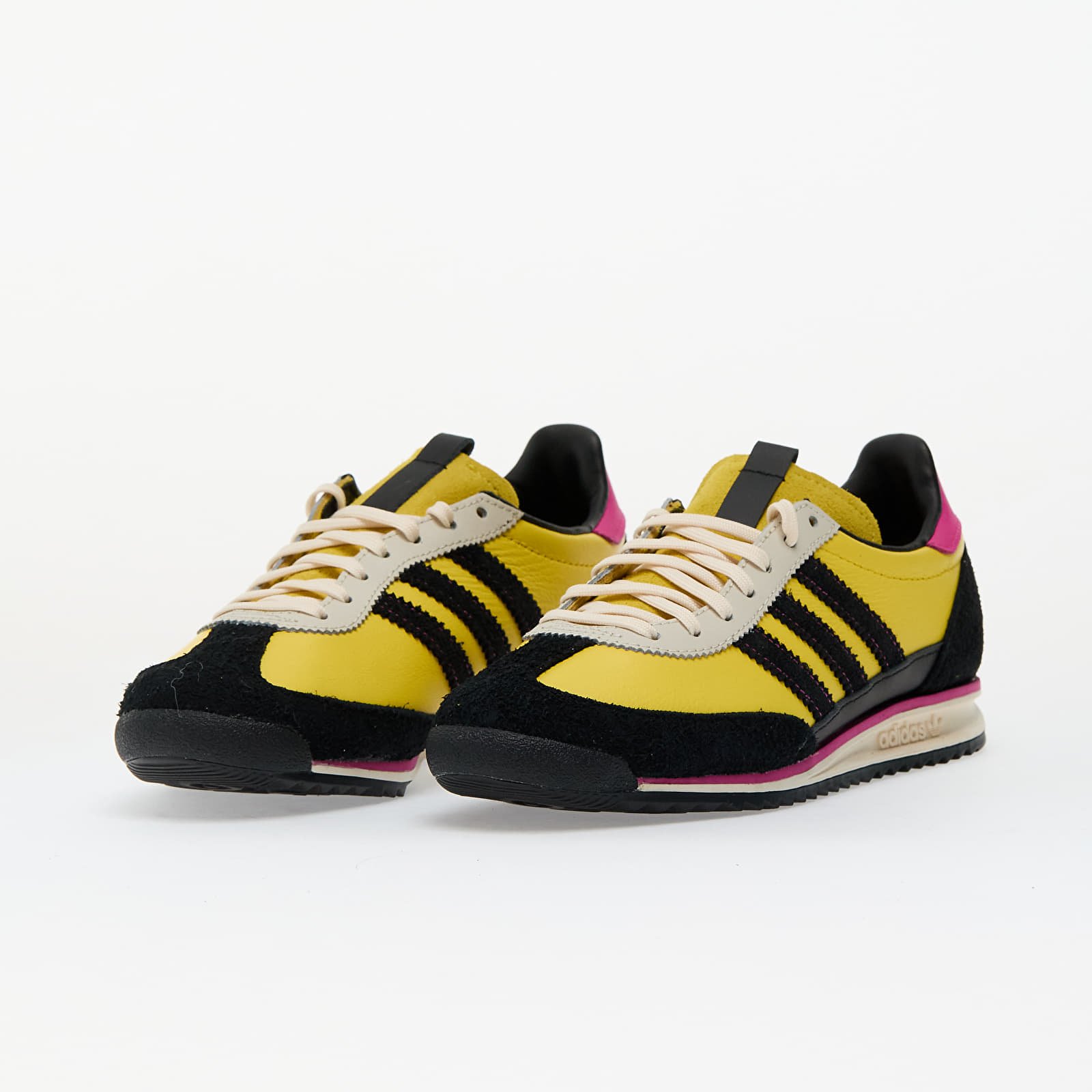 Women's shoes adidas SL 72 Og W Yellow/ Core Black/ Selufu
