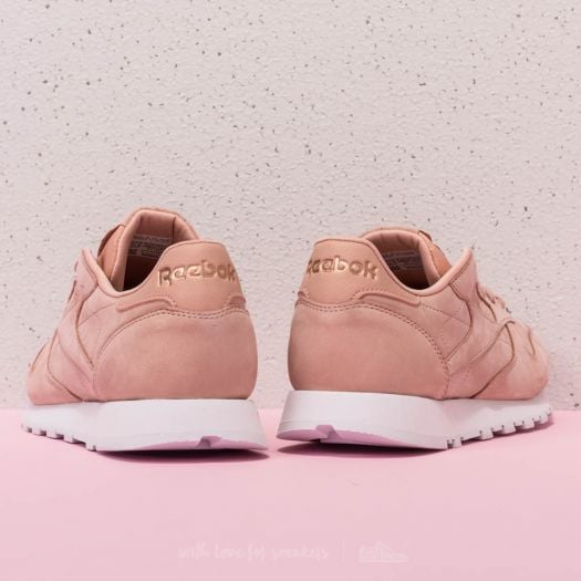 Reebok nubuck 2025