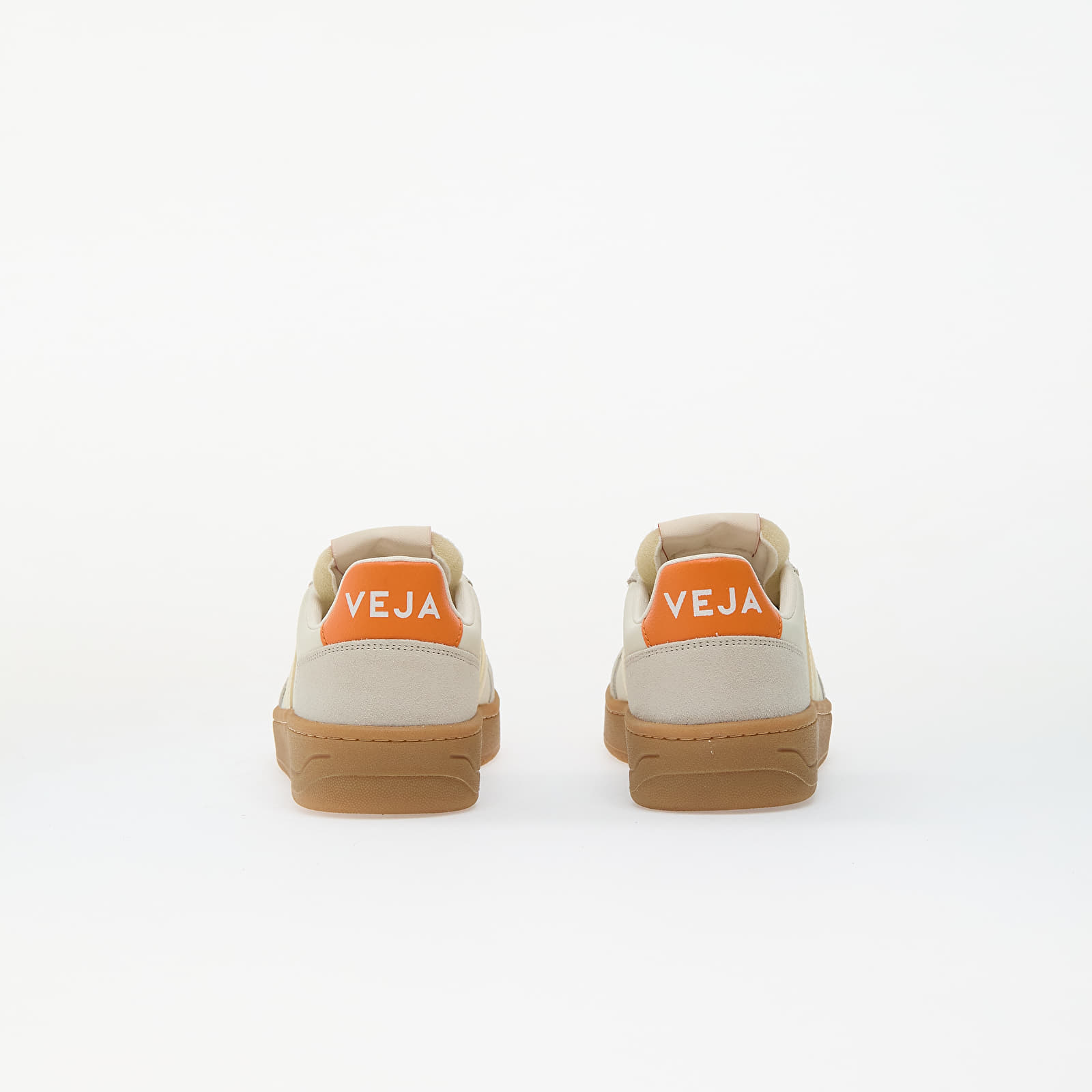 Women's shoes Veja W V-82 Leather Pure Calcaire Fury
