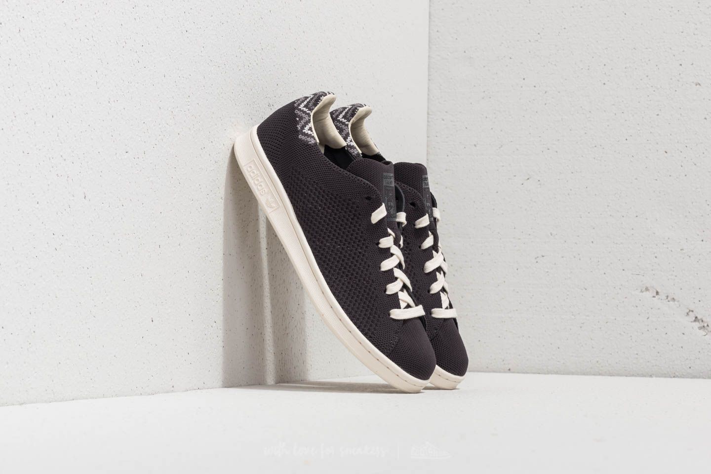 Men's shoes adidas Stan Smith Primeknit Carbon/ Carbon/ Chalk White