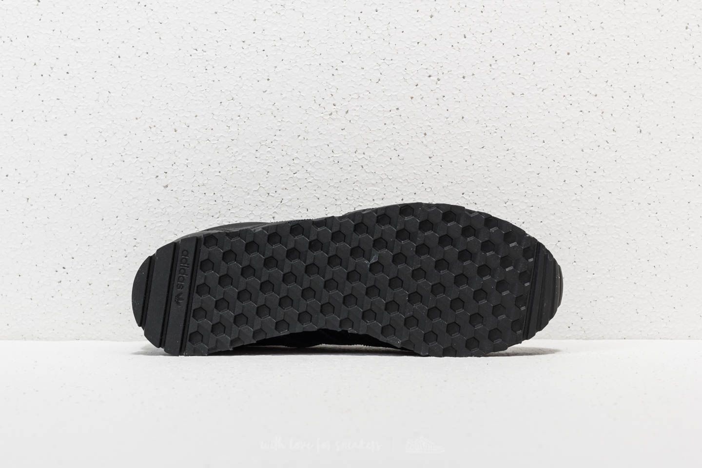 Men's shoes adidas Haven Core Black/ Core Black/ Copper Flat
