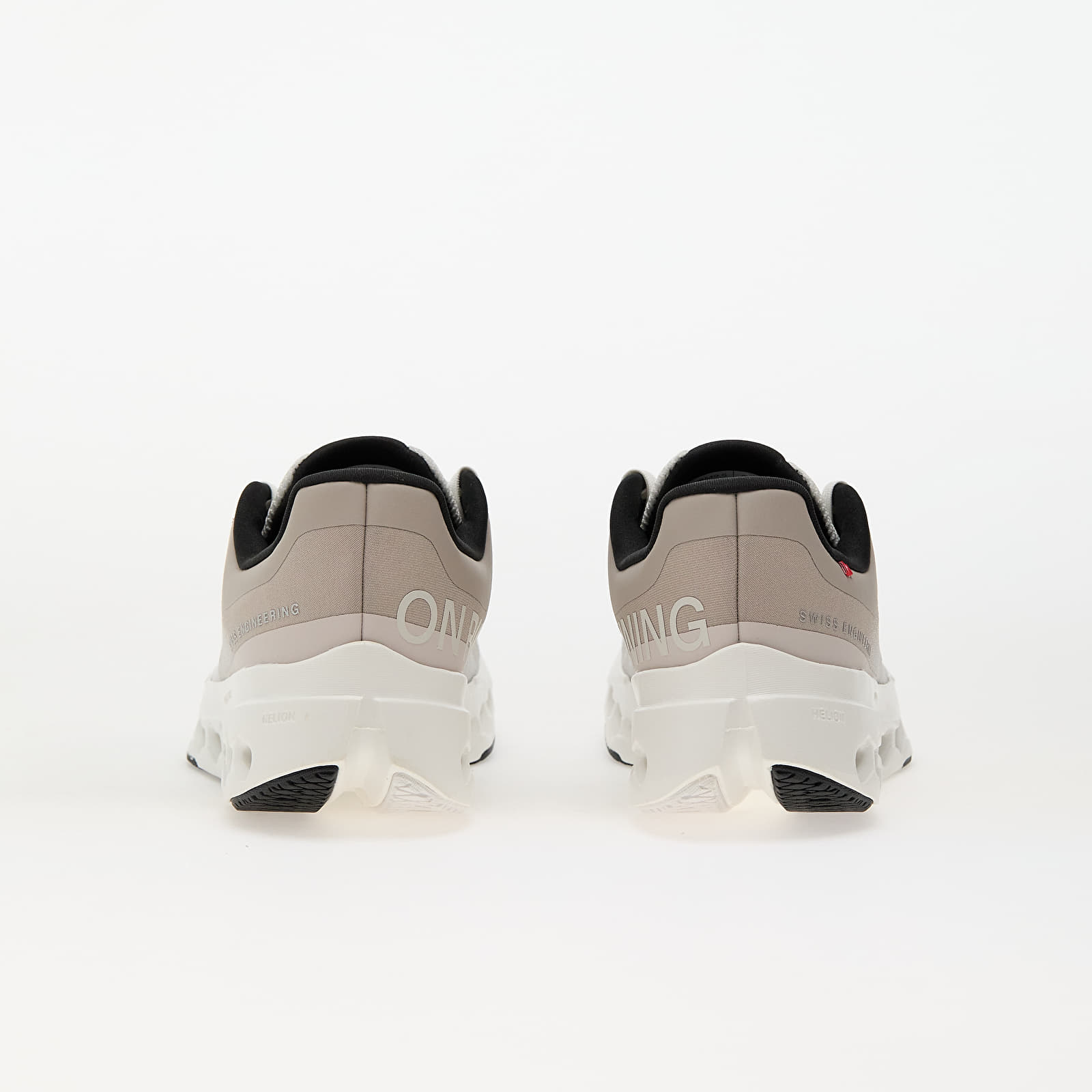 Men's shoes On M Cloudsurfer Next Fog/ Ivory