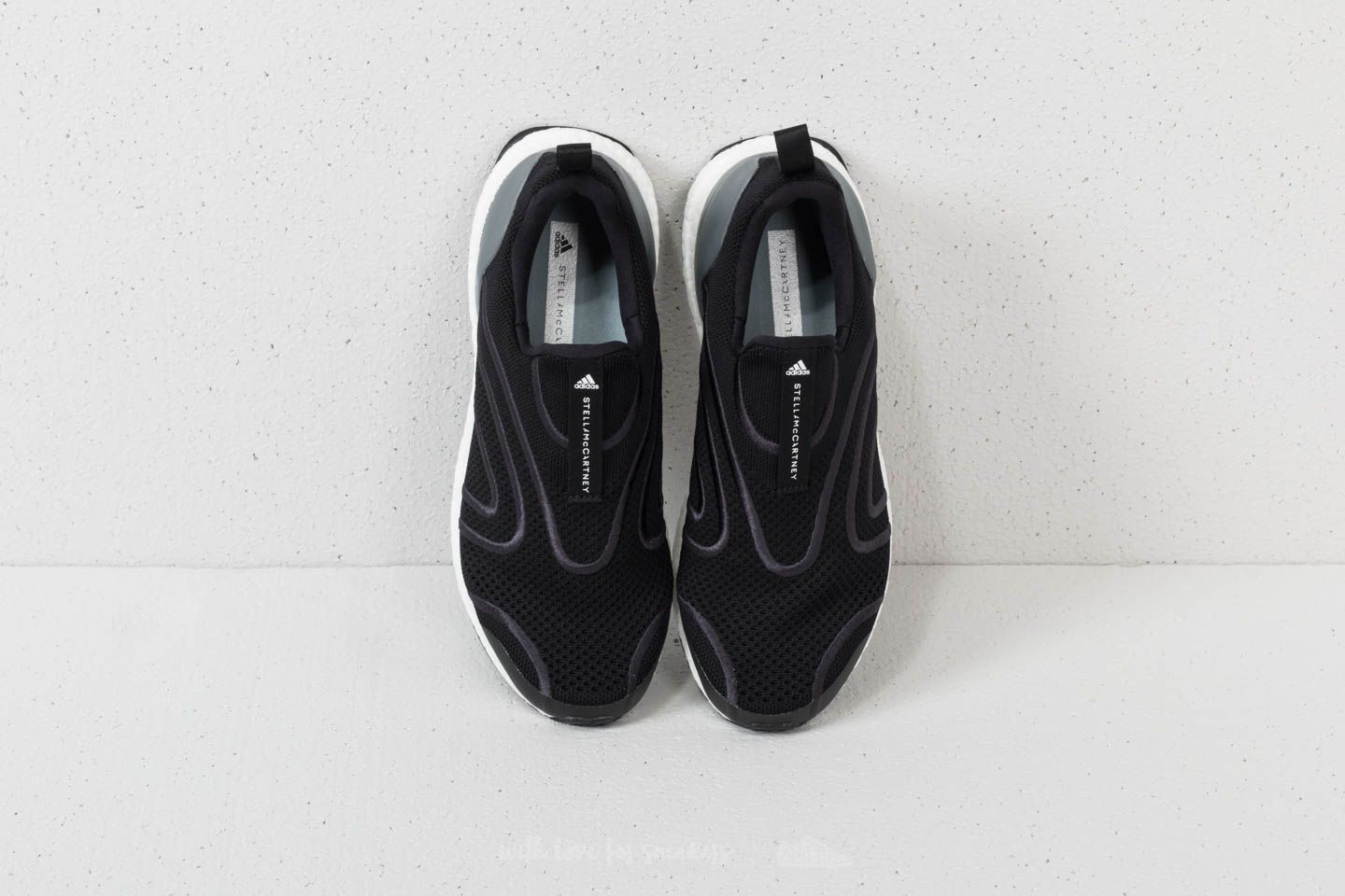 Buty damskie adidas x Stella McCartney Ultraboost Uncaged Core Black/ Black Silver Metallic/ Eggshell Grey