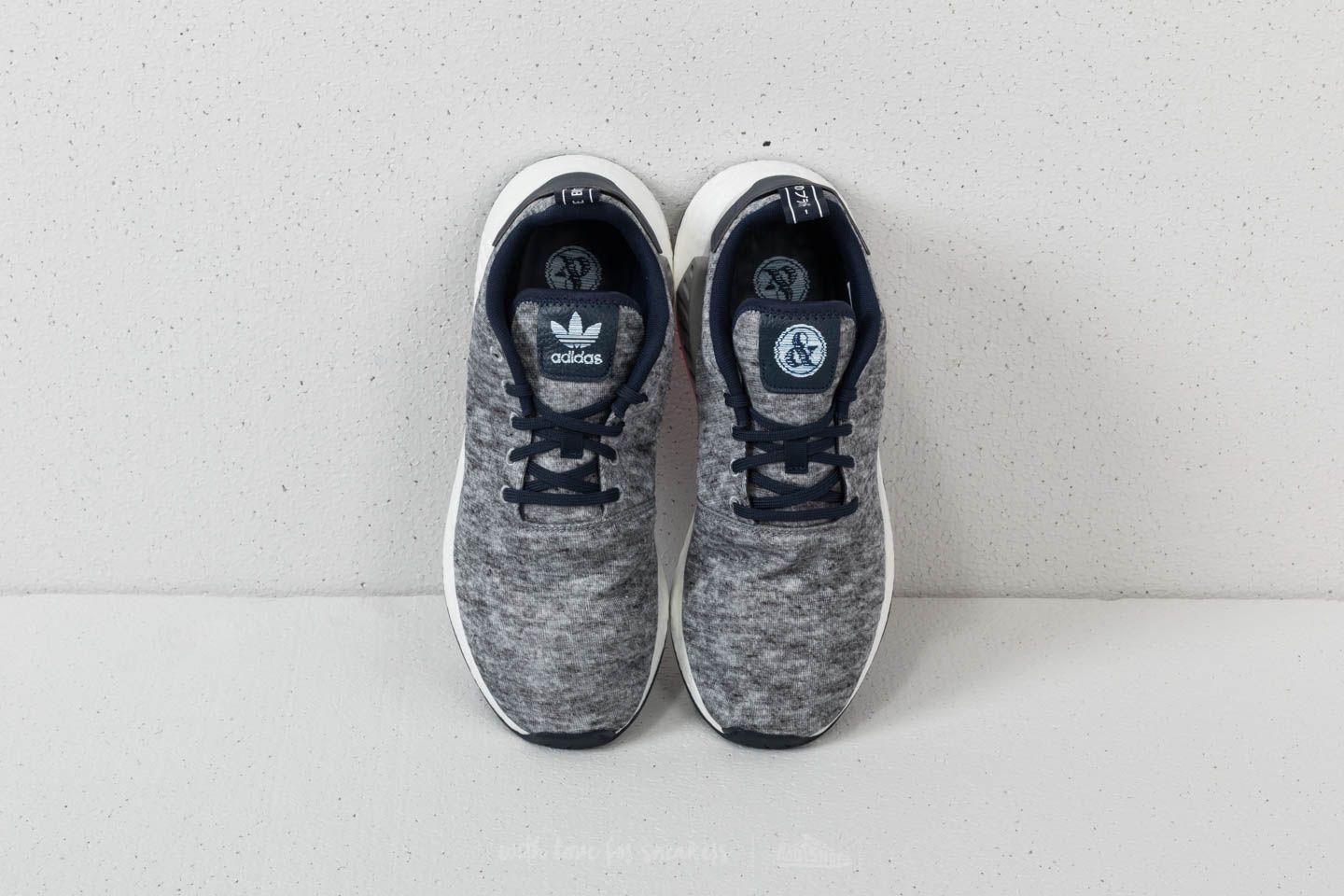Nmd r2 uas cheap