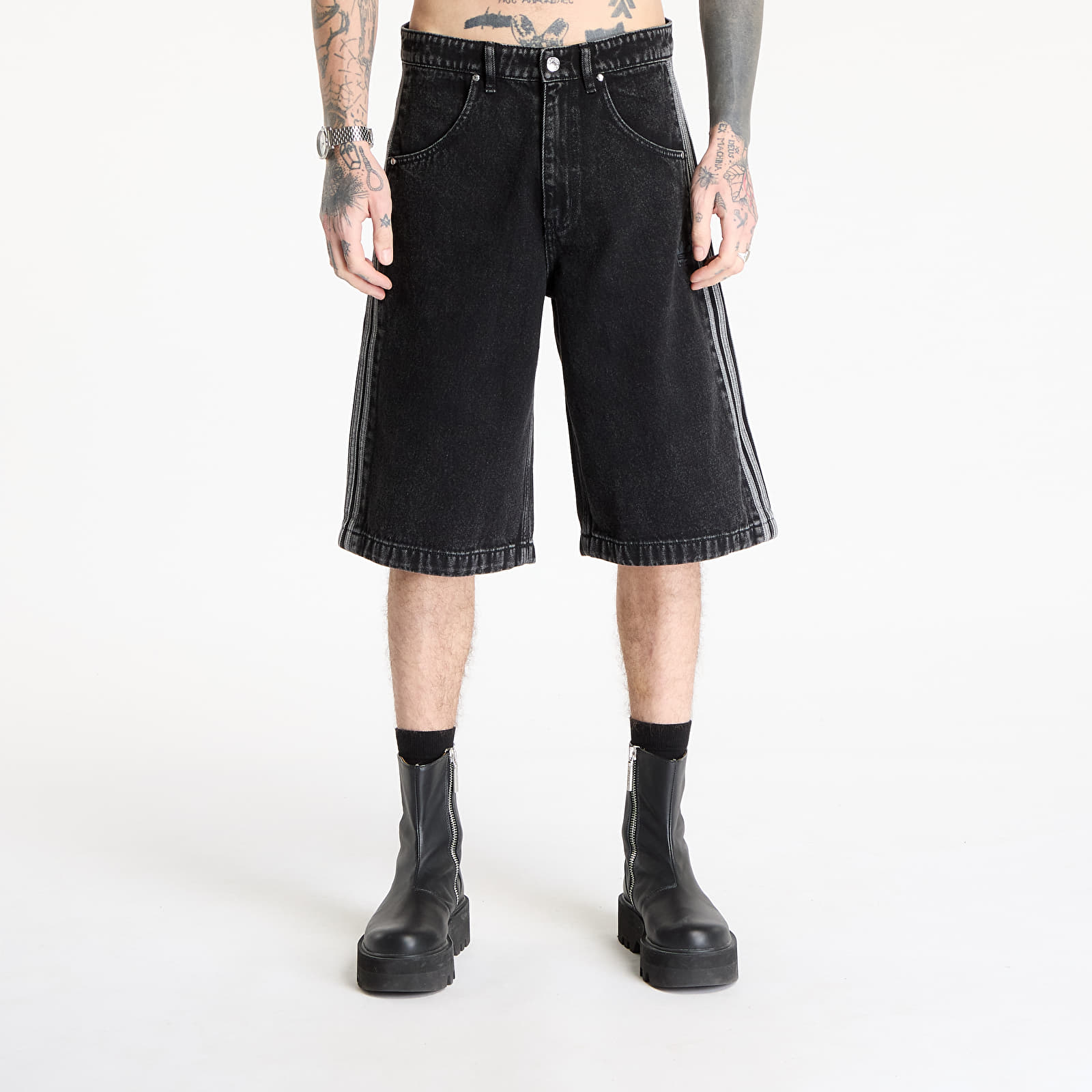 Kurzhosen adidas Firebird Adicolor Denim Shorts True Black Denim