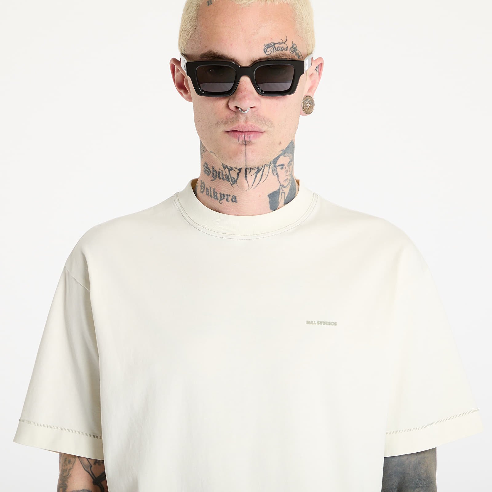 T-paidat HAL STUDIOS® Micro Logo T-Shirt UNISEX Off-White