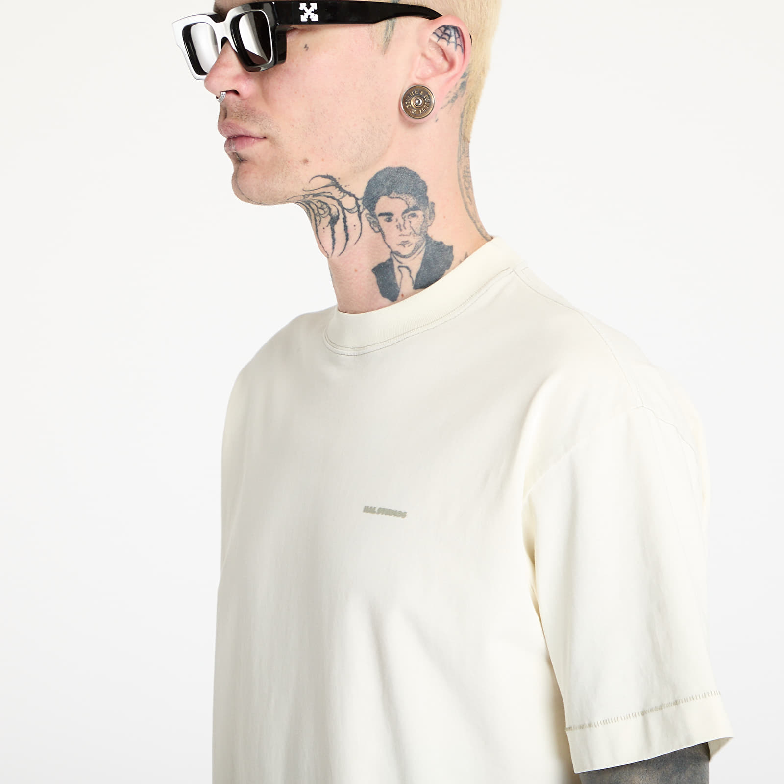 T-paidat HAL STUDIOS® Micro Logo T-Shirt UNISEX Off-White
