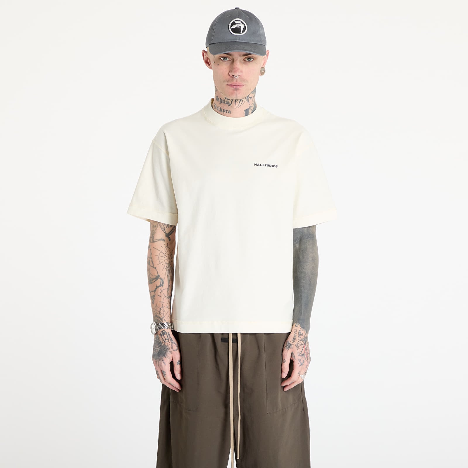 Tricou HAL STUDIOS® Inside-Out Uniform T-Shirt UNISEX Off-White XL