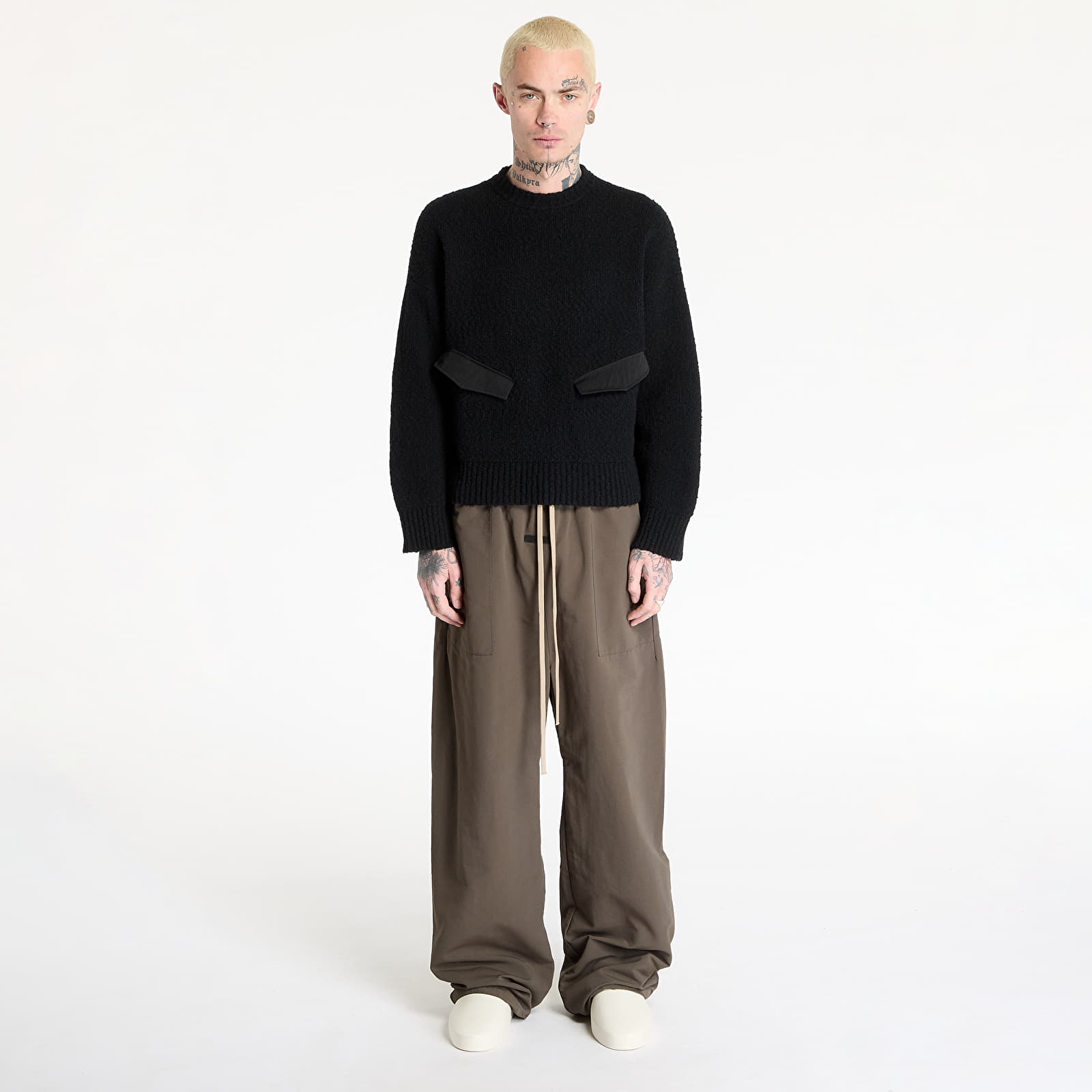 Villapaidat HAL STUDIOS® Utility Sweater UNISEX Black