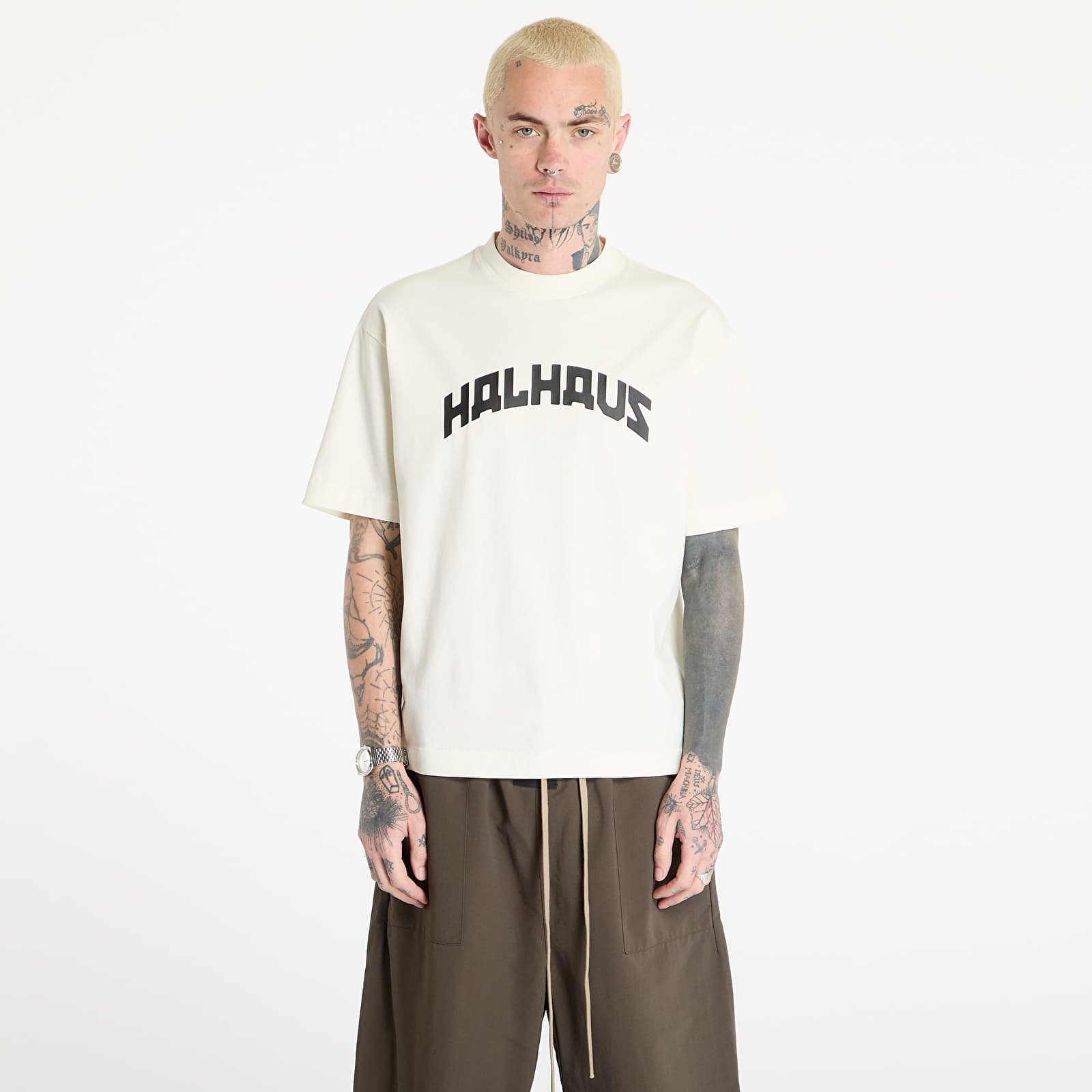 Tricou HAL STUDIOS® Halhaus T-Shirt UNISEX Off-White XL