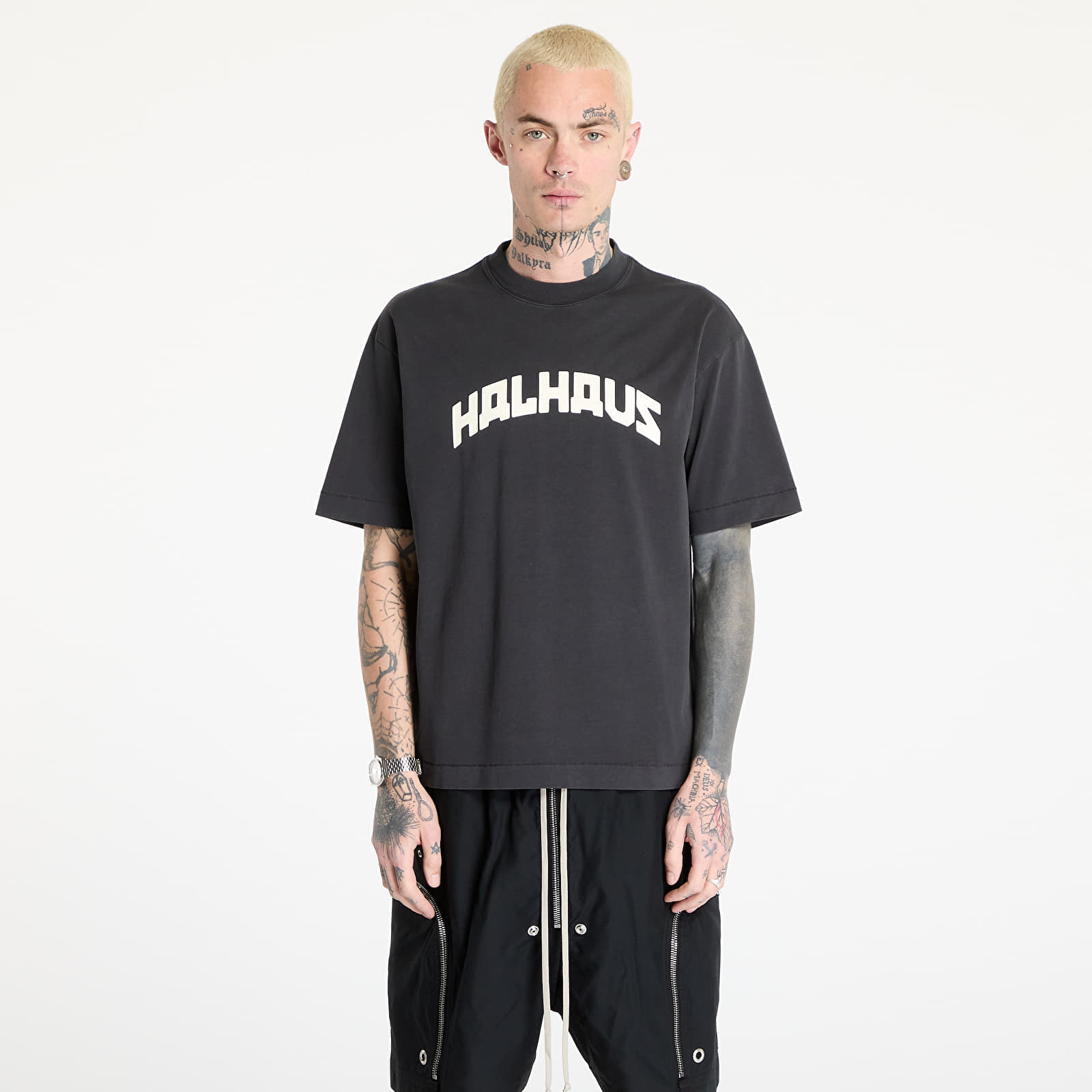 T-shirt HAL STUDIOS® Halhaus T-Shirt UNISEX Black S