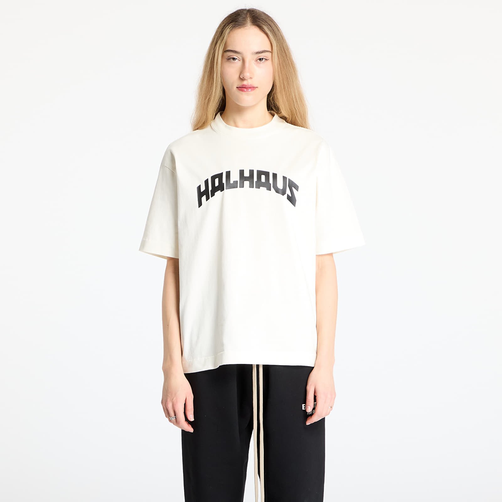 T-paidat HAL STUDIOS® Halhaus T-Shirt UNISEX Off-White