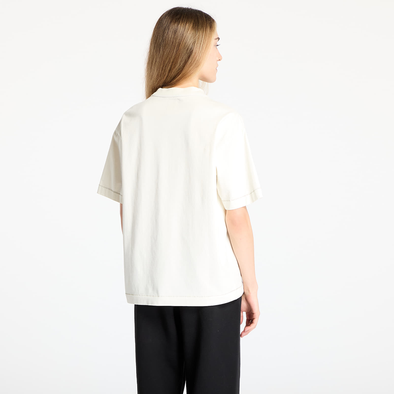 T-paidat HAL STUDIOS® Micro Logo T-Shirt UNISEX Off-White