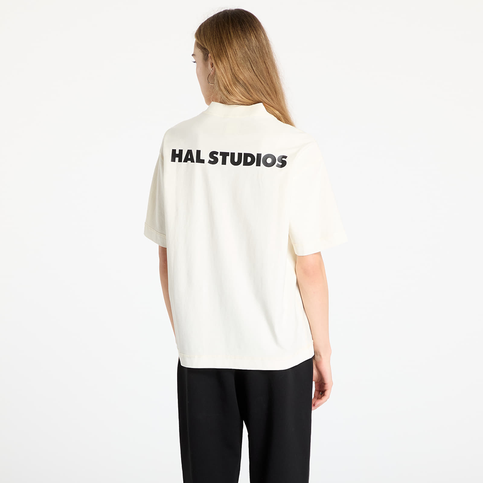 T-shirts HAL STUDIOS® Inside-Out Uniform T-Shirt UNISEX Off-White