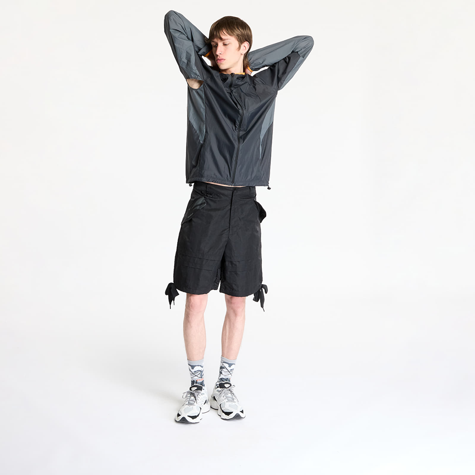 Pánske bundy Reebok Wind Run Jacket Washed Black/ Grey 3