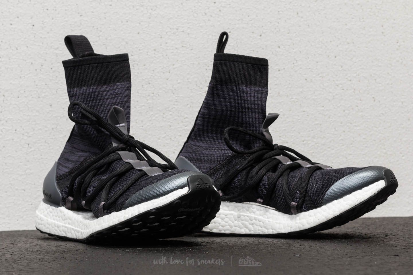 Women s shoes adidas x Stella McCartney Ultraboost X Mid Core Black Night Grey Night Steel Footshop