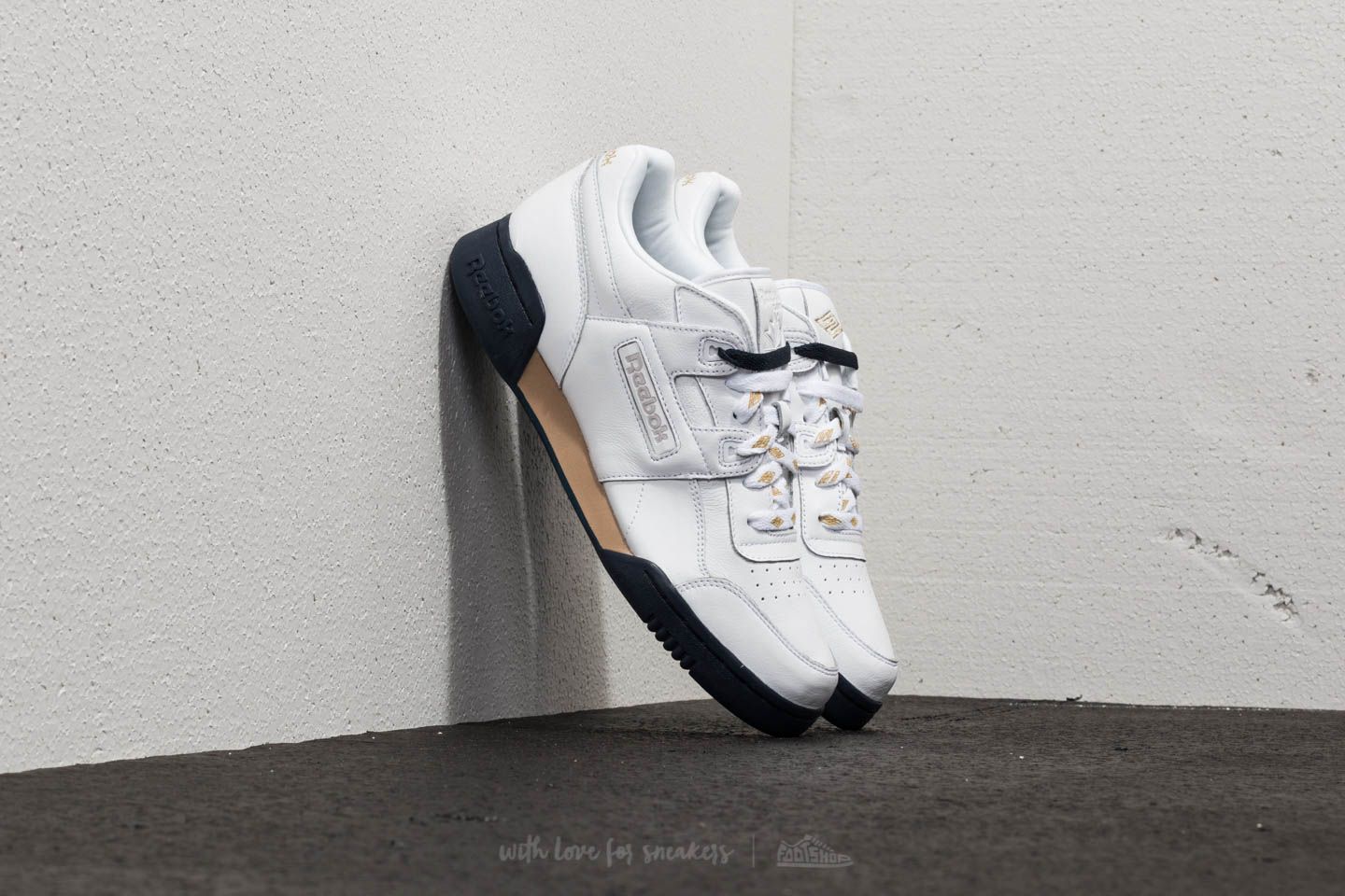Reebok x beams workout lo plus top