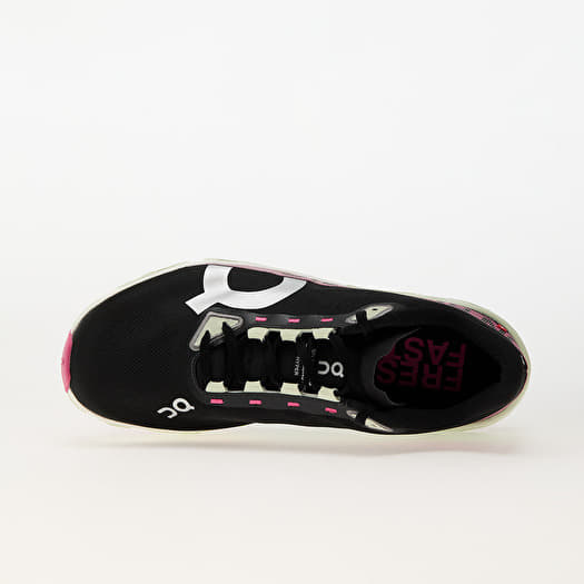 On M Cloudmonster Hyper Black/ Lima | Footshop display picture 3