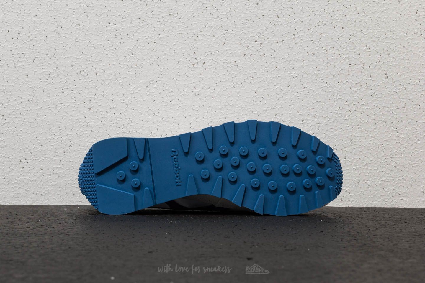 Men's shoes Reebok Aztec OG BY White/ Lagoon/ Violet