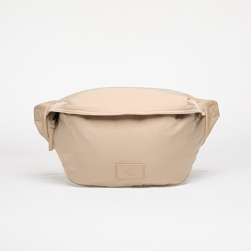 Calvin Klein Jeans Metro Oversized Waistbag Gray