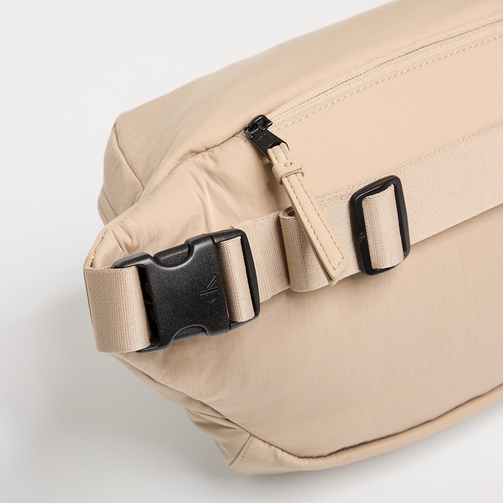 Hip bags Calvin Klein Jeans Metro Oversized Waistbag Gray