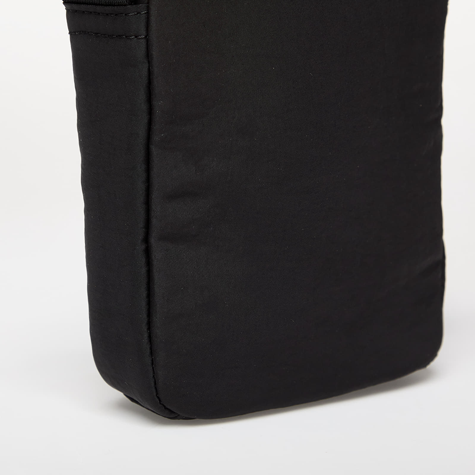 Taschen  Calvin Klein Jeans Metro Nylon Reporter Bag Black