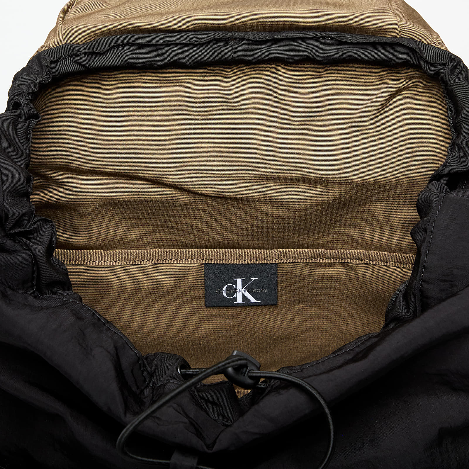 Herren Rucksäcke Calvin Klein Jeans Metro Nylon Flap Bagpack Black