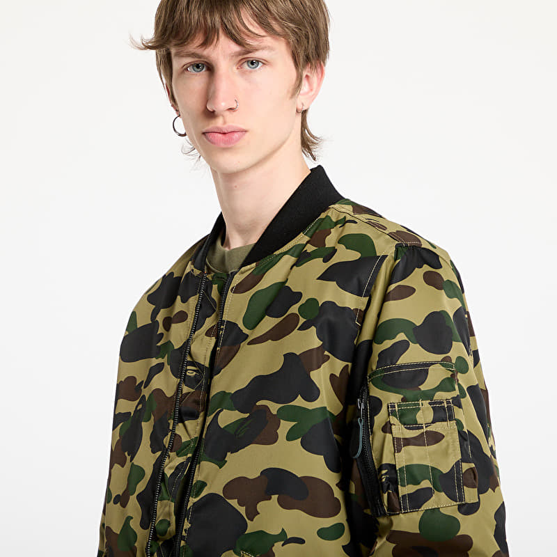 Куртка A BATHING APE 1St Camo Shark Ma-1 Jacket UNISEX Green
