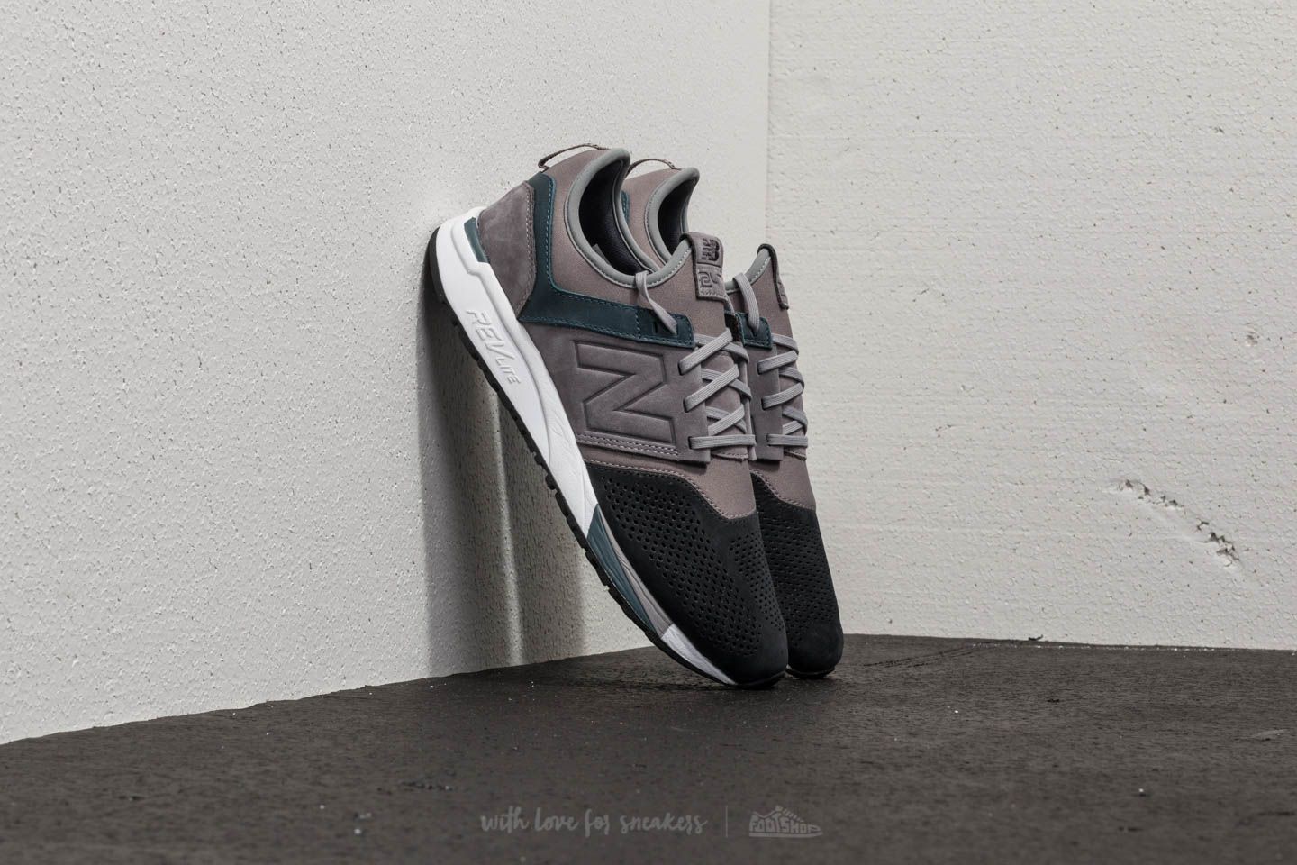 New balance 247 mens Grey cheap