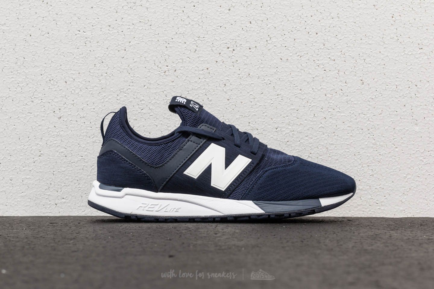 New balance sale 247 classic navy