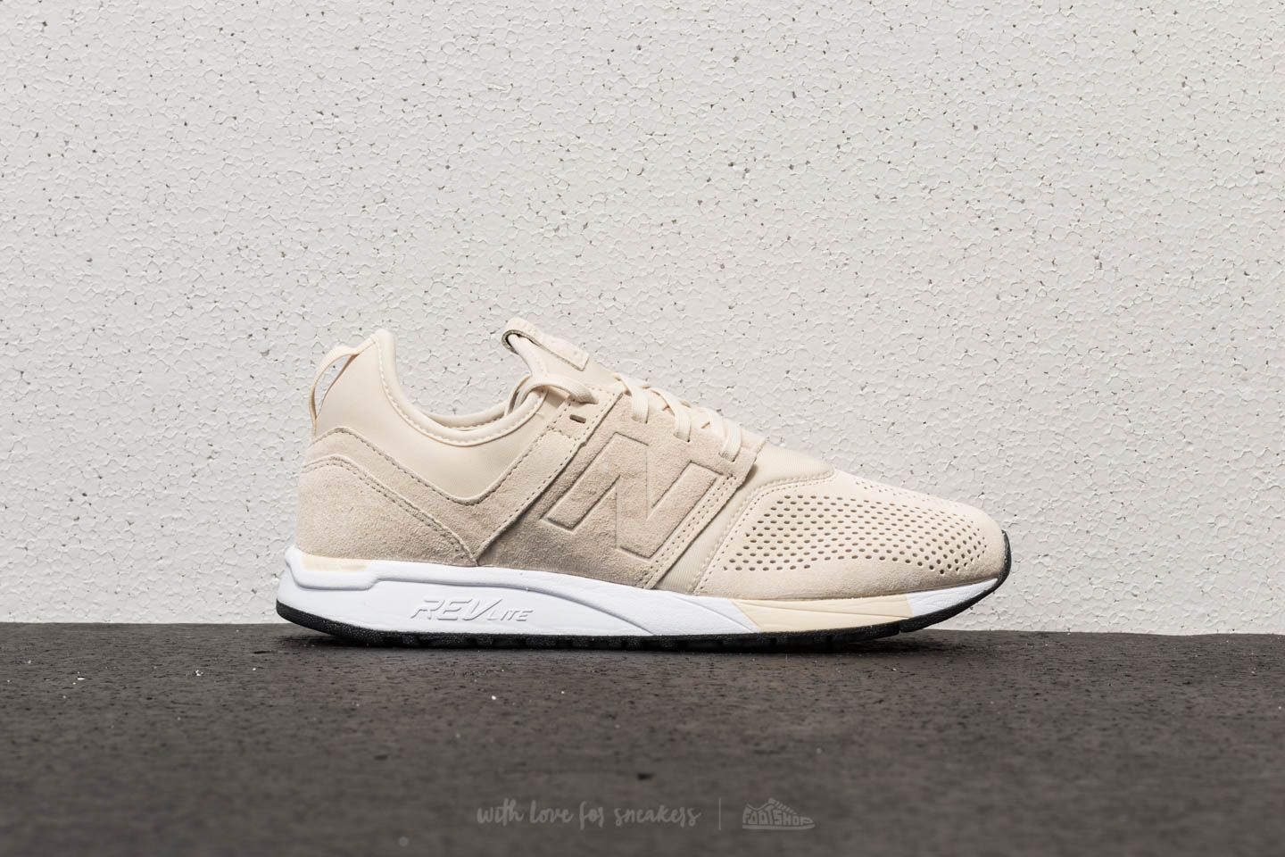 New balance khaki 247 trainers outlet