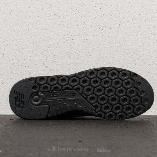 Chaussures et baskets homme New Balance 247 Black Footshop