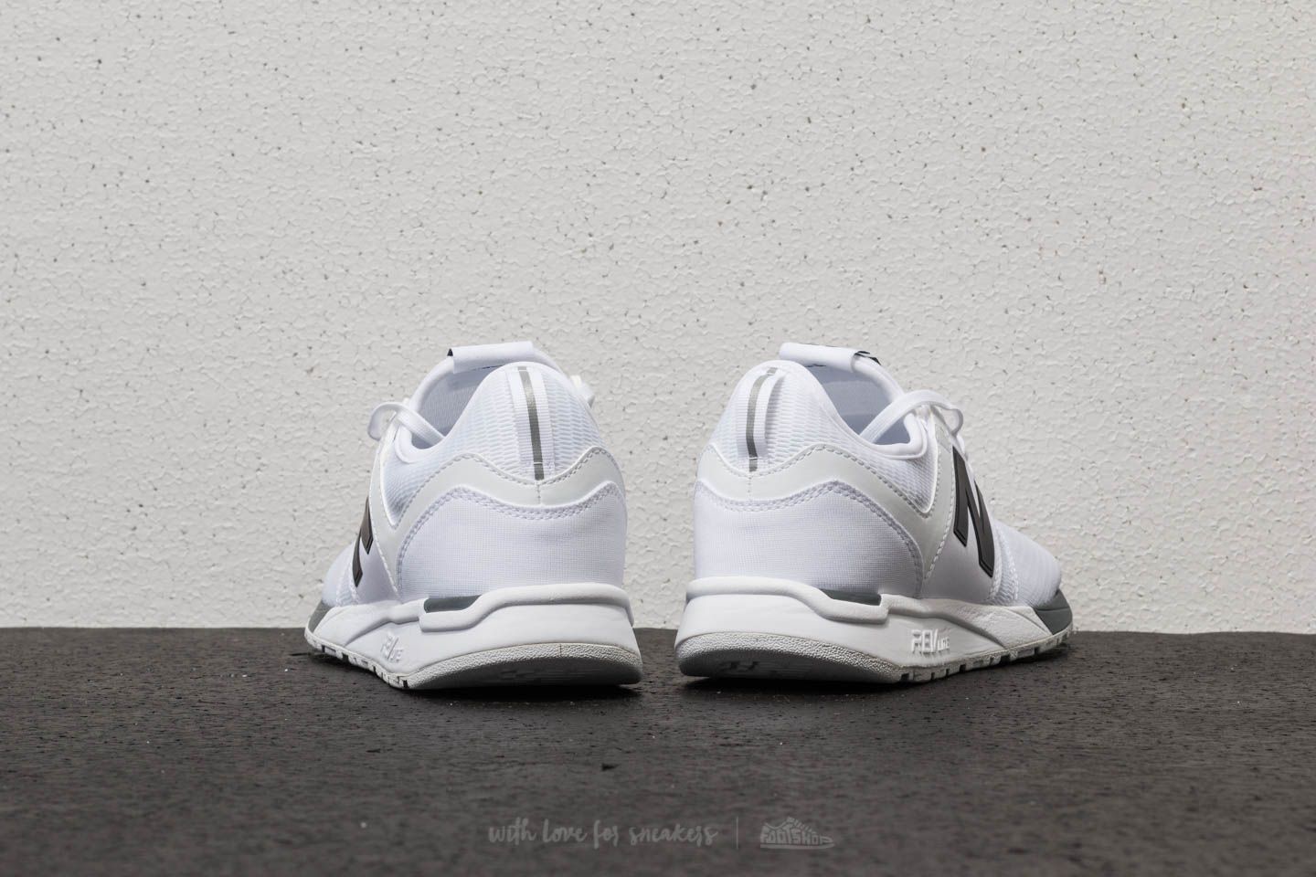 Mens new deals balance 247 white