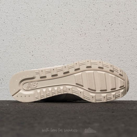 Women s shoes New Balance 996 Cream Grey Footshop