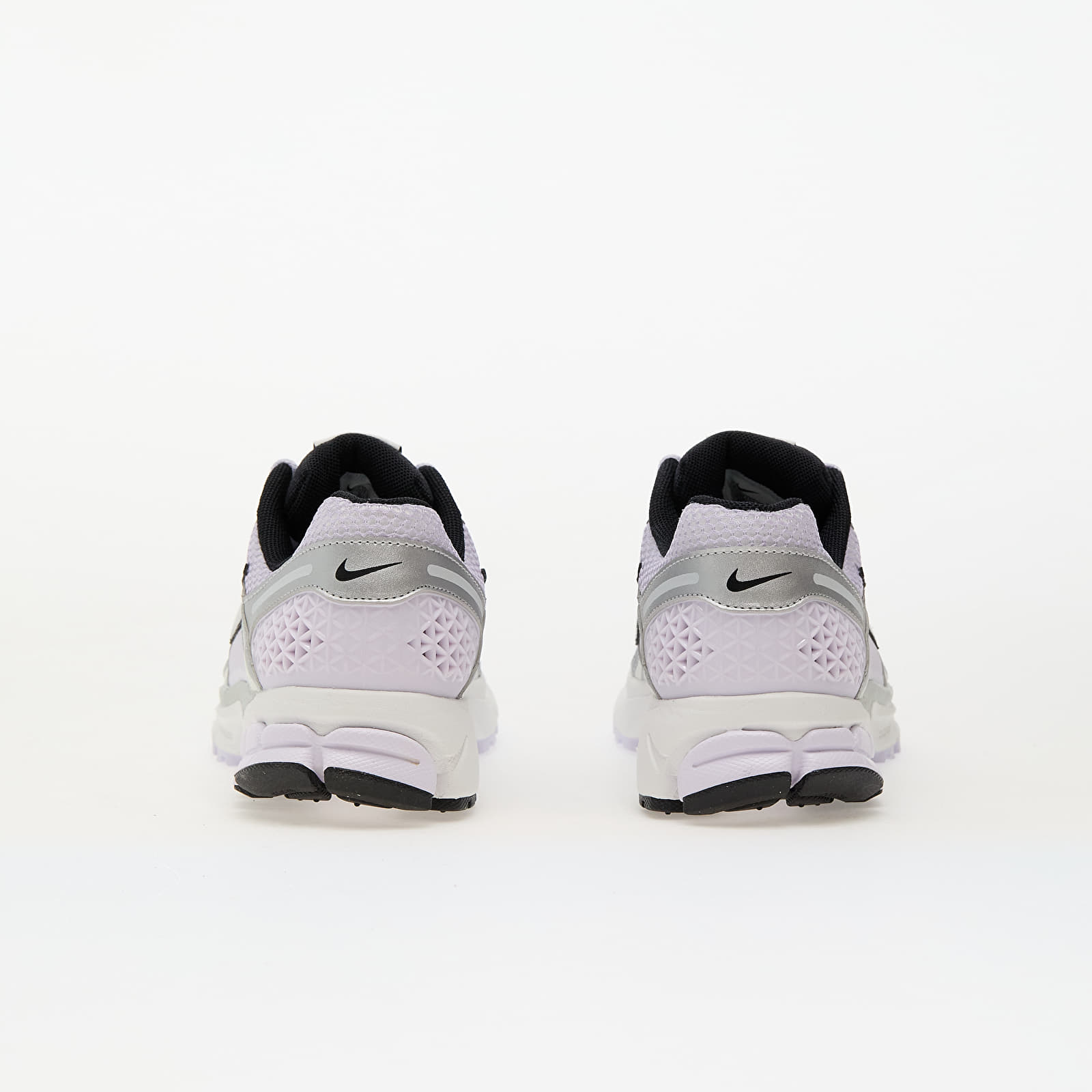 Damesschoenen Nike W Zoom Vomero 5 M Barely Grape/ Metallic Silver-Photon Dust