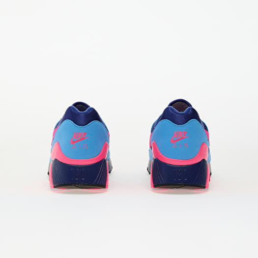 navy and pink nike shoes