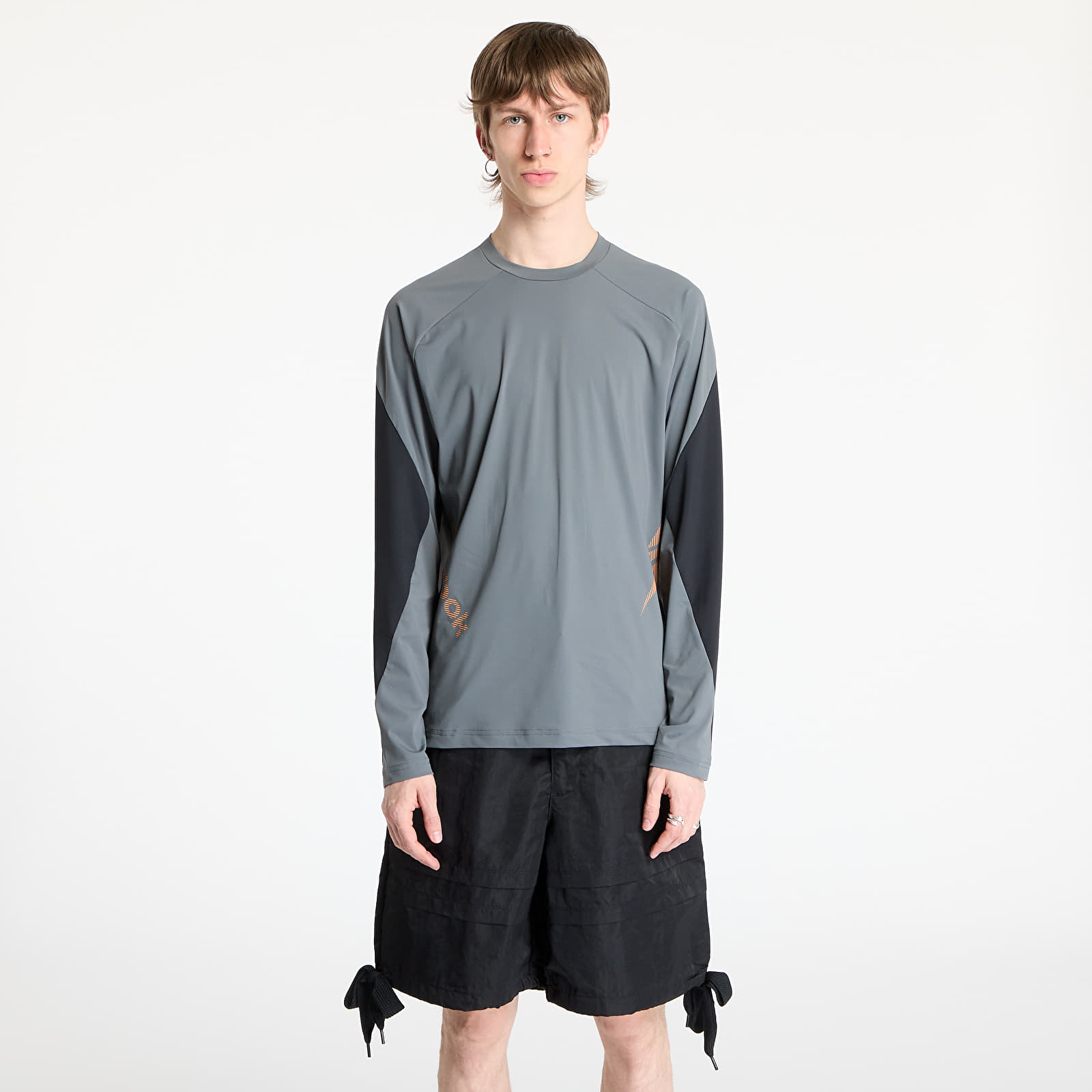 T-Shirts Reebok Longsleeve Run Tee UNISEX Grey 3/ Washed Black