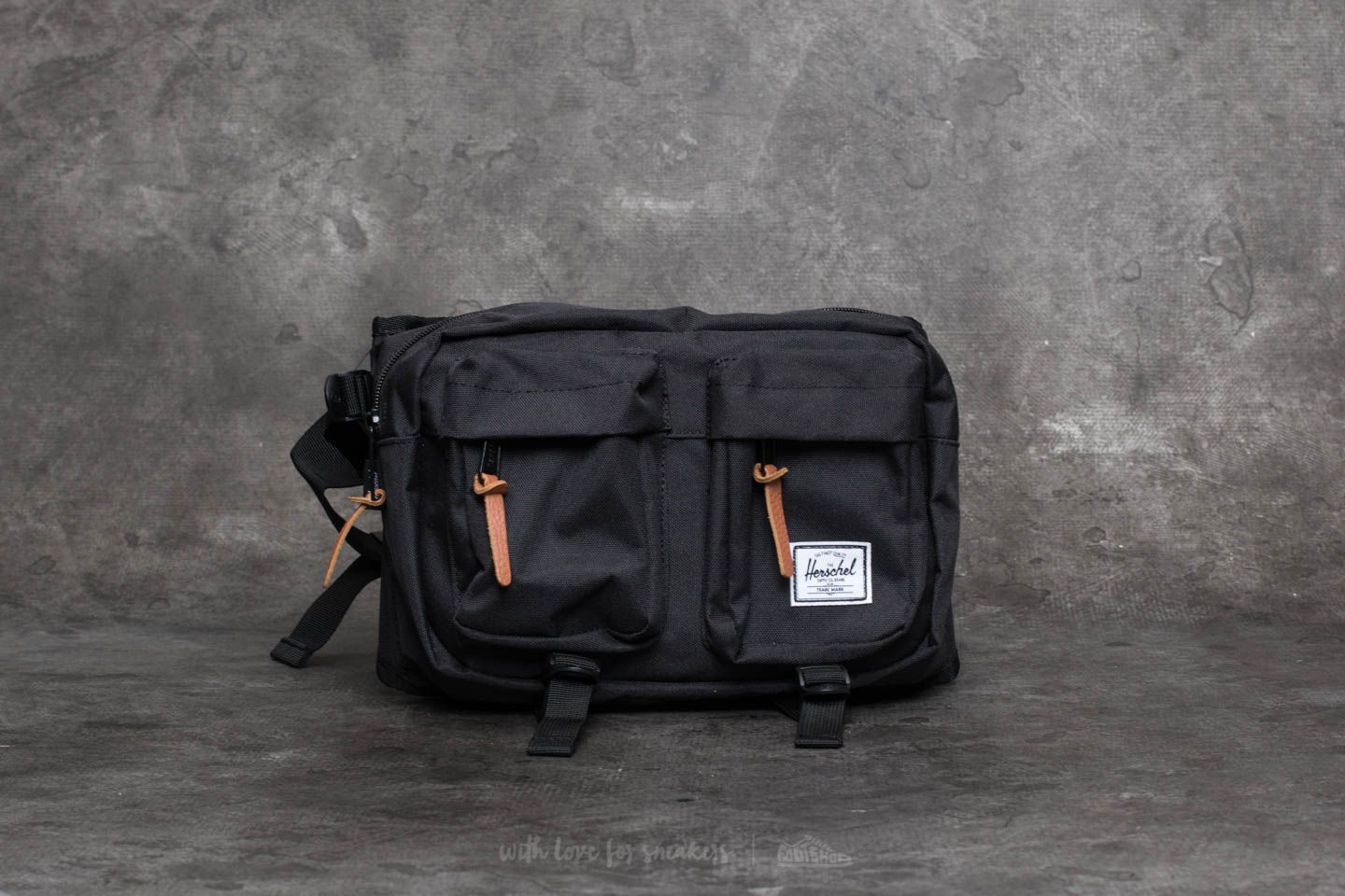Herschel eighteen deals