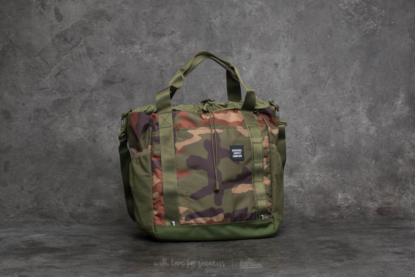 Herschel barnes tote bag deals