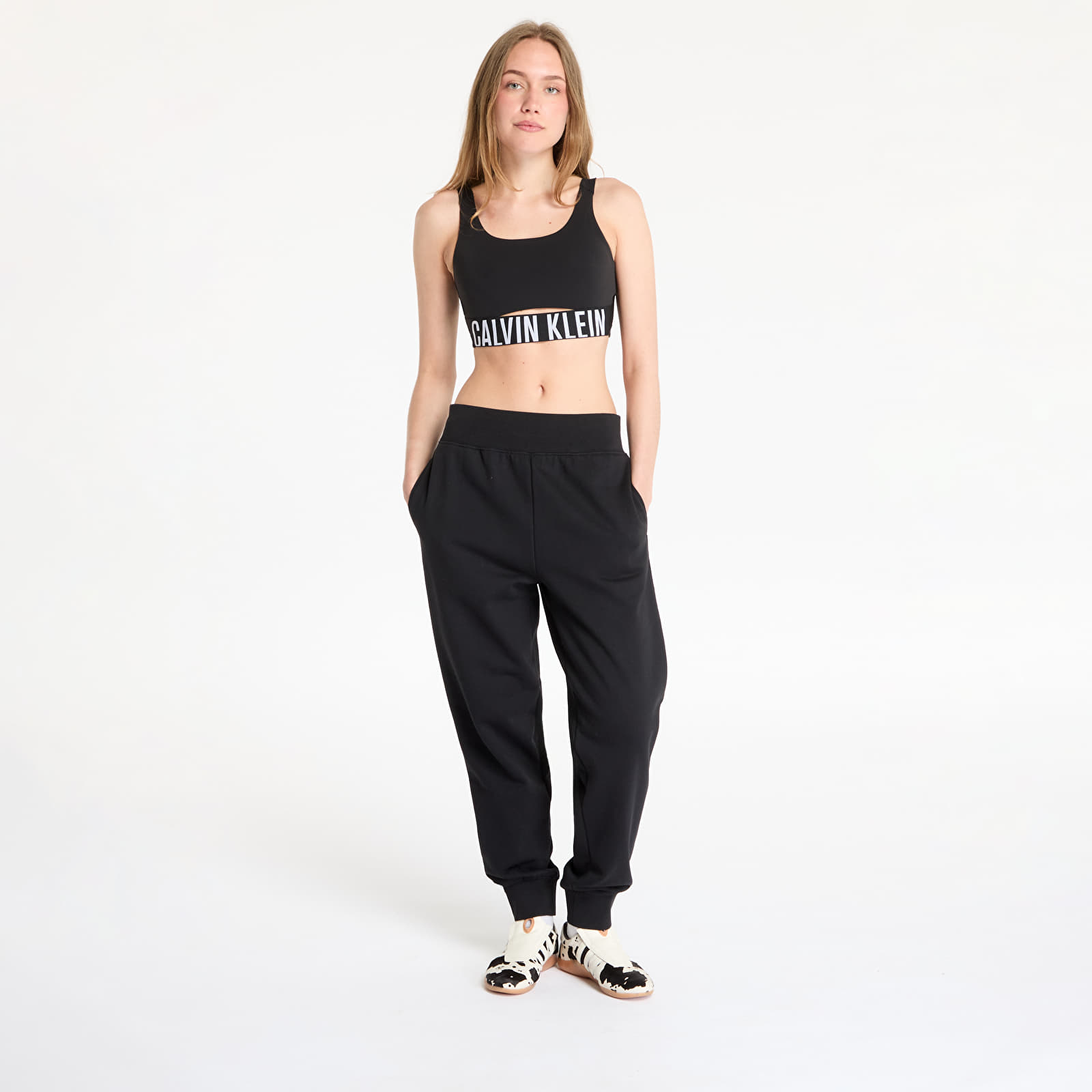 Pantaloni de trening pentru femei Calvin Klein Sport Pw - Jogger Black