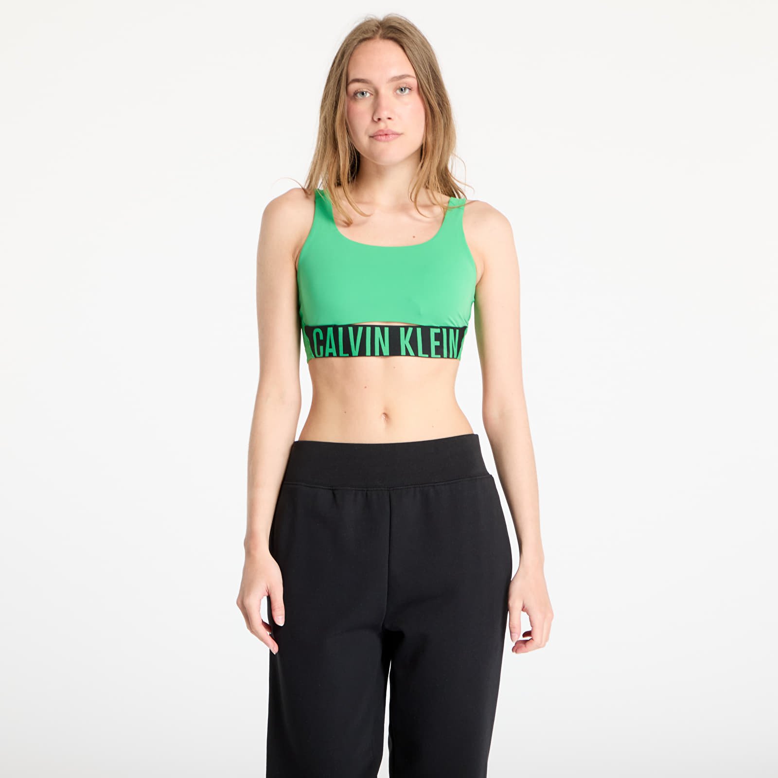 Modrčki  Calvin Klein Sport Intense Power Medium Mesh Bra Blossom Green