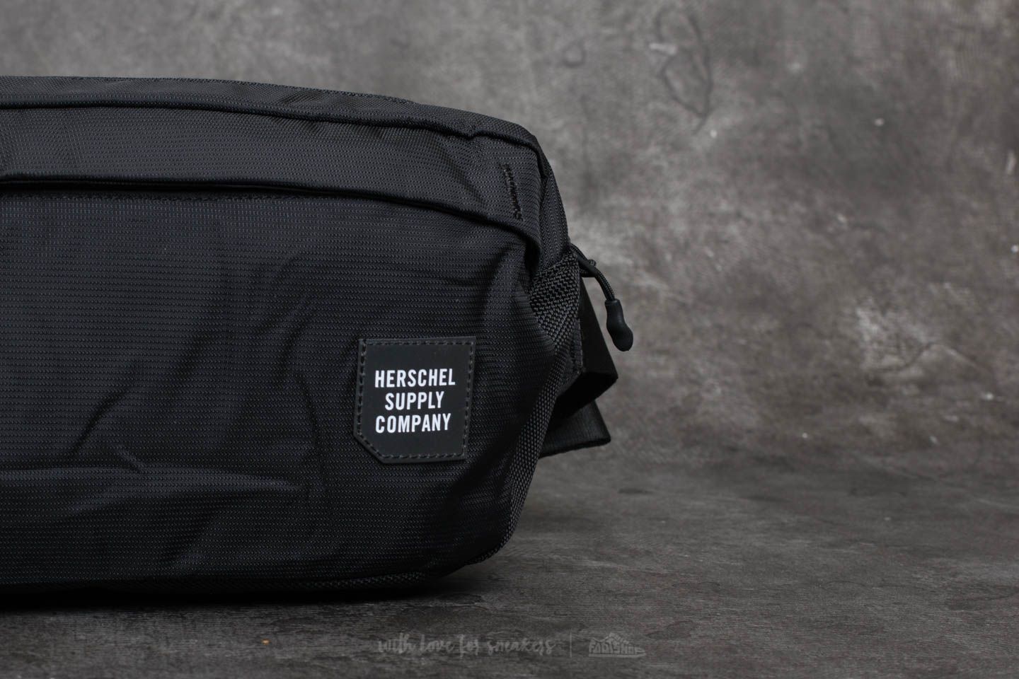 Herschel tour 2025 medium hip pack