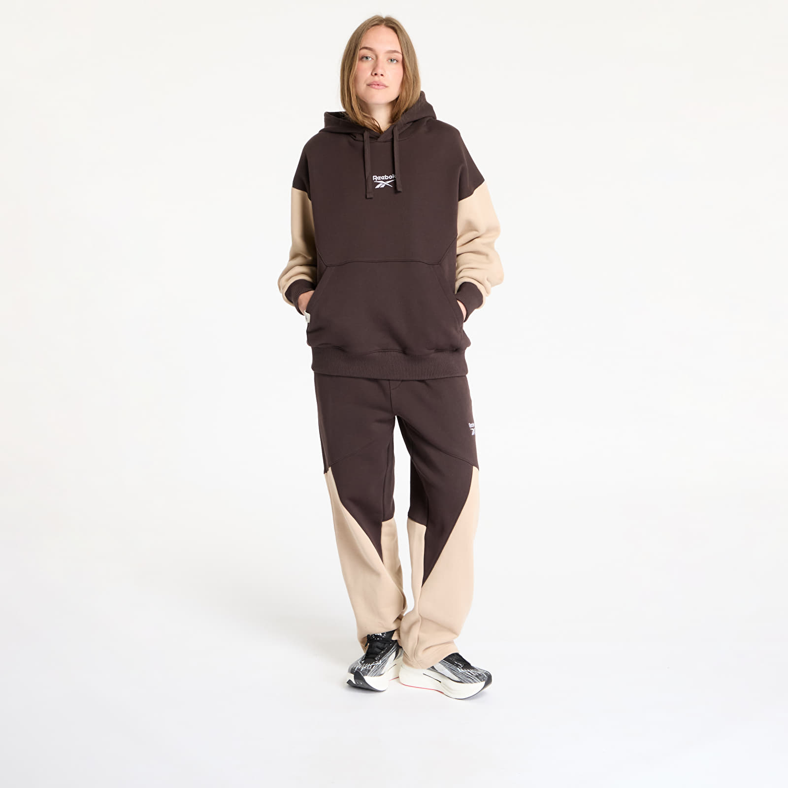 Hoodies and sweatshirts  Reebok Classic French Ter Unearthed Hoodie UNISEX Brown/ Tan