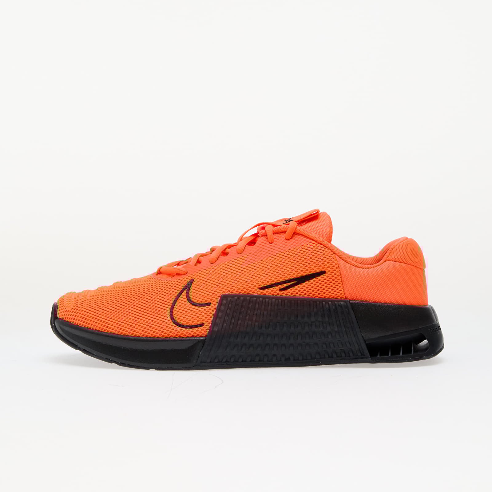 Levně Tenisky Nike Metcon 9 Hyper Crimson/ Black-Hyper Orange
